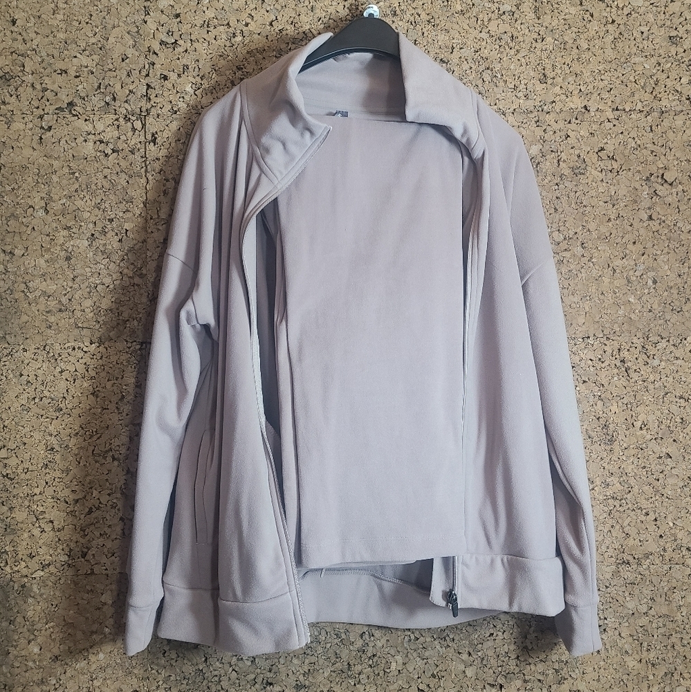Mondetta Women's Cozy Full Zip Jacket & Jogger Pants.